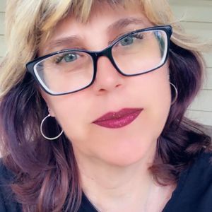 Meet your Posher, Tina